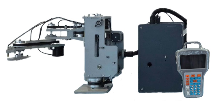 1. 4 AXIS ROBOTIC MACHINE WITH MANUAL CONTROLLER